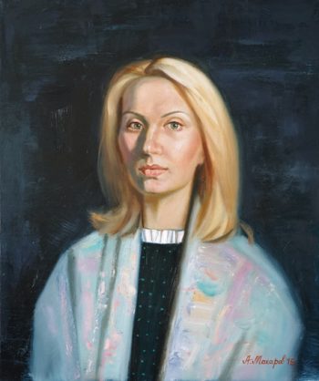 Портрет женщины со светлыми волосами